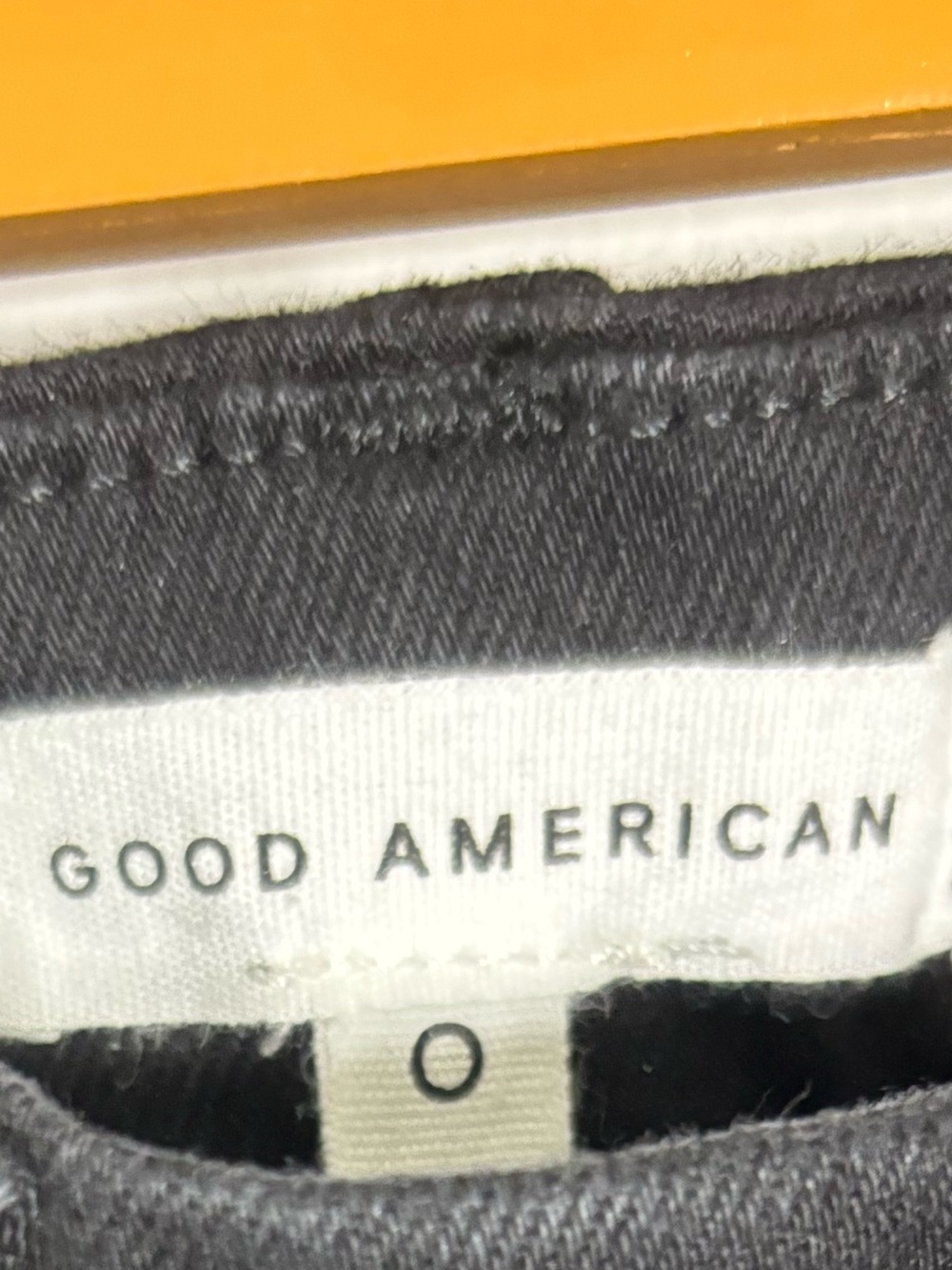 Good American Good Legs Straight Pull-On Jeans Black High Rise NWT Sz 0 - Picture 2 of 7